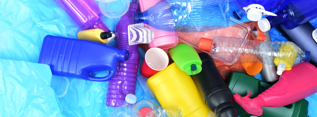 What are the types of plastic and what are they used for? – Clear